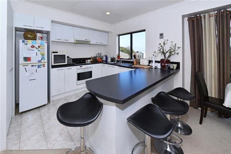 Photo of property in 198 Hill Road, Manurewa, Auckland, 2105