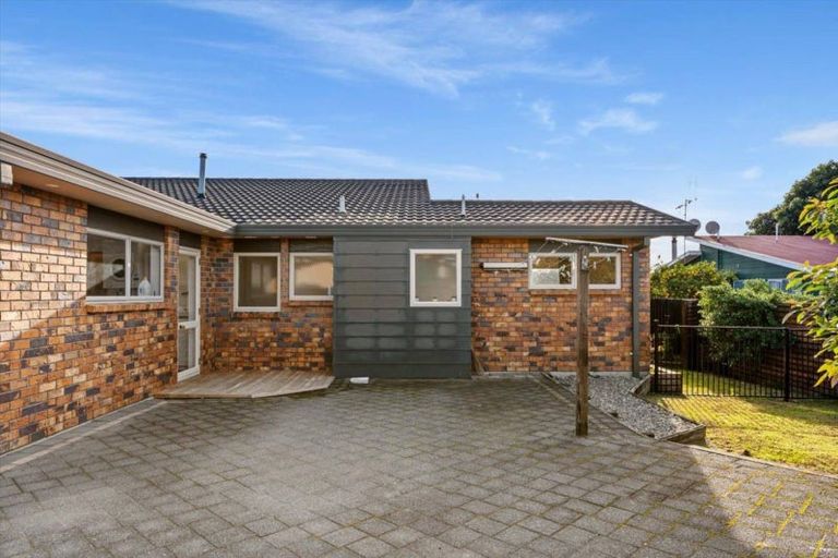 Photo of property in 54 Fairview Place, Te Puke, 3119
