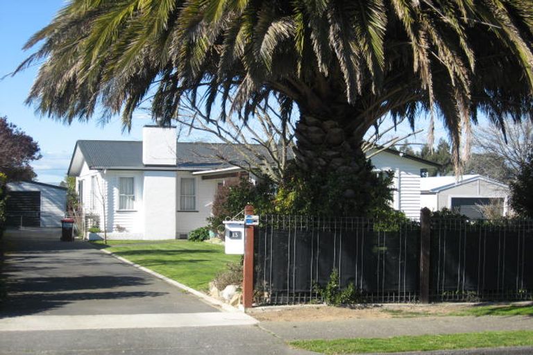 Photo of property in 13 Augustus Street, Carterton, 5713