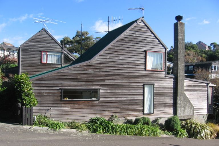 Photo of property in The Triangle, 11/33 Halswater Drive, Churton Park, Wellington, 6037