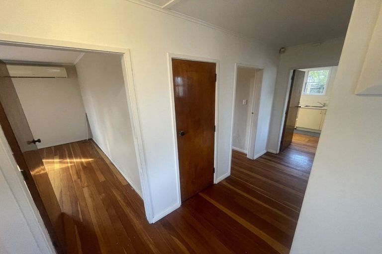 Photo of property in 70 Hewer Crescent, Naenae, Lower Hutt, 5011