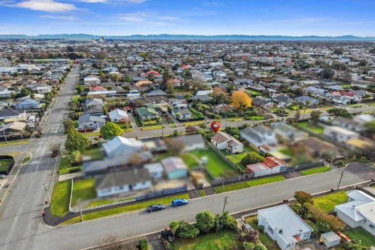 Photo of property in 26 Mackworth Street, Woolston, Christchurch, 8062