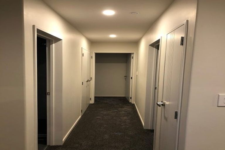 Photo of property in 228b Pakuranga Road, Pakuranga Heights, Auckland, 2010