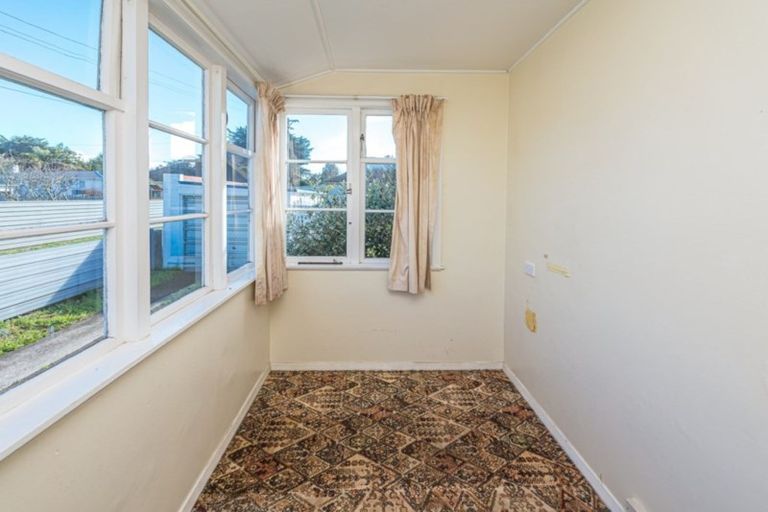 Photo of property in 56 Bignell Street, Gonville, Whanganui, 4501