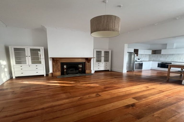 Photo of property in 55 Wright Street, Mount Cook, Wellington, 6021