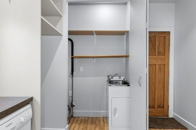 Photo of property in 27 Massey Crescent, St Albans, Christchurch, 8014