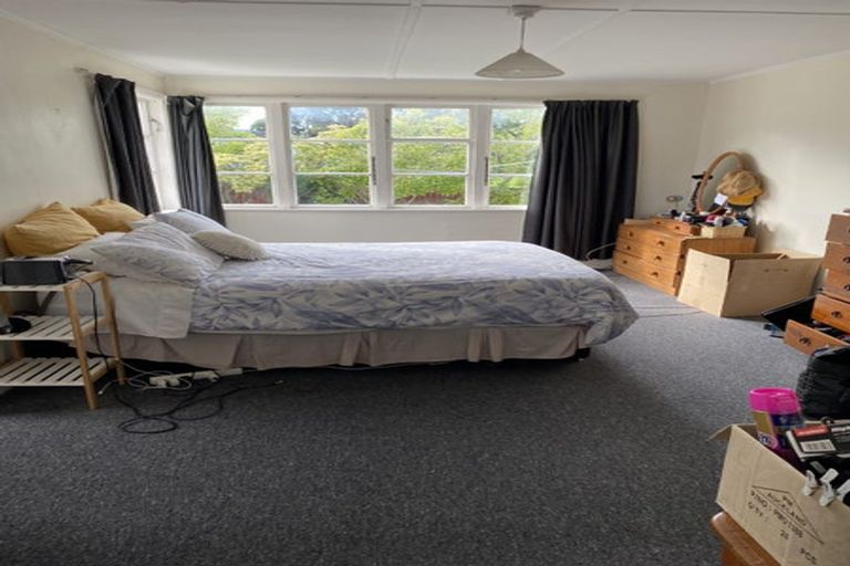 Photo of property in 31 Atiawa Crescent, Waiwhetu, Lower Hutt, 5010
