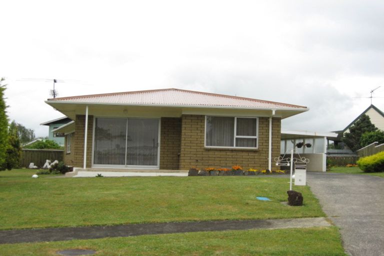 Photo of property in 6 Turner Place, Pukekohe, 2120