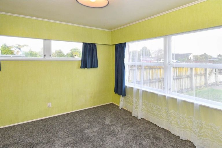 Photo of property in 430 Great South Road, Opaheke, Papakura, 2113