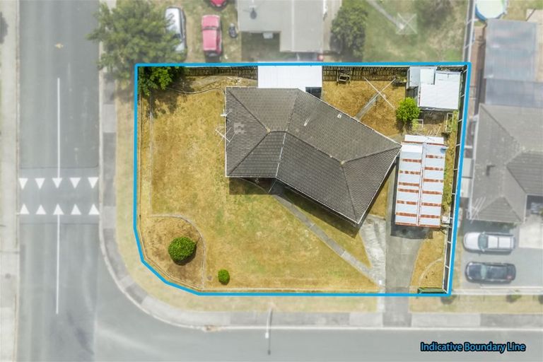 Photo of property in 33 Sunnypark Avenue, Rosehill, Papakura, 2113