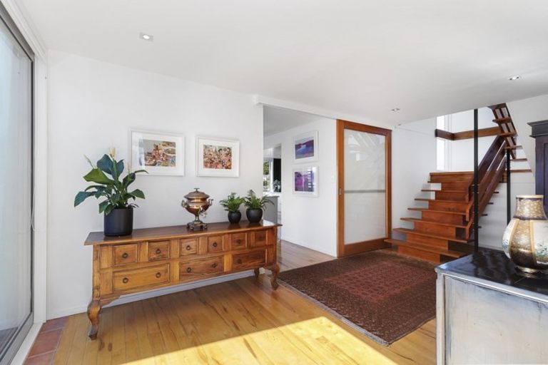 Photo of property in 97 Inglis Street, Seatoun, Wellington, 6022