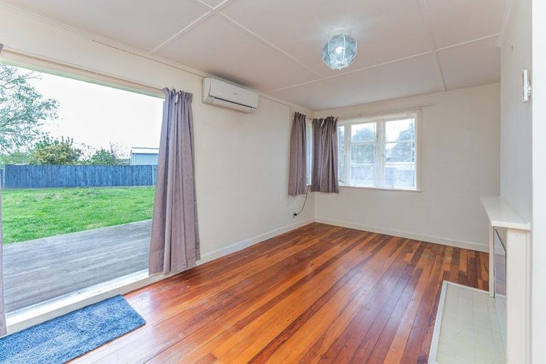Photo of property in 10 Matene Place, Otaki, 5512
