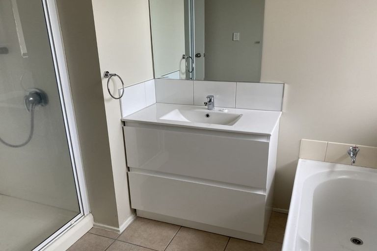 Photo of property in 26 Finchley Place, Hamilton East, Hamilton, 3216