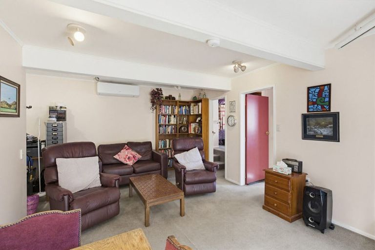 Photo of property in 38 Windley Street, Ranui, Porirua, 5024