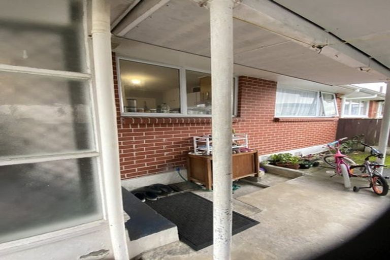 Photo of property in 21a Bauchop Road, Waterloo, Lower Hutt, 5011