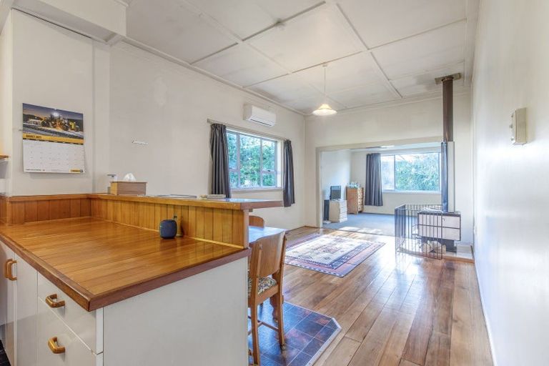 Photo of property in 16 Nancy Street, Takapau, 4203