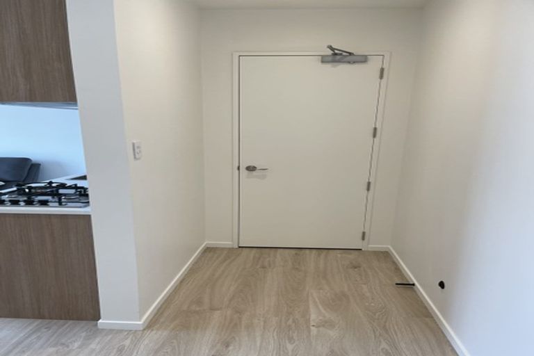 Photo of property in 7 Hea Road, Hobsonville, Auckland, 0616