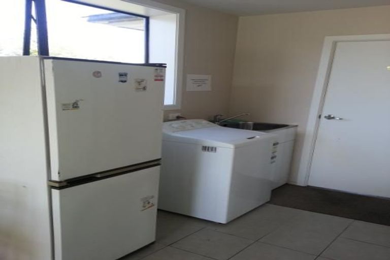 Photo of property in 3a Paeroa Street, Riccarton, Christchurch, 8041