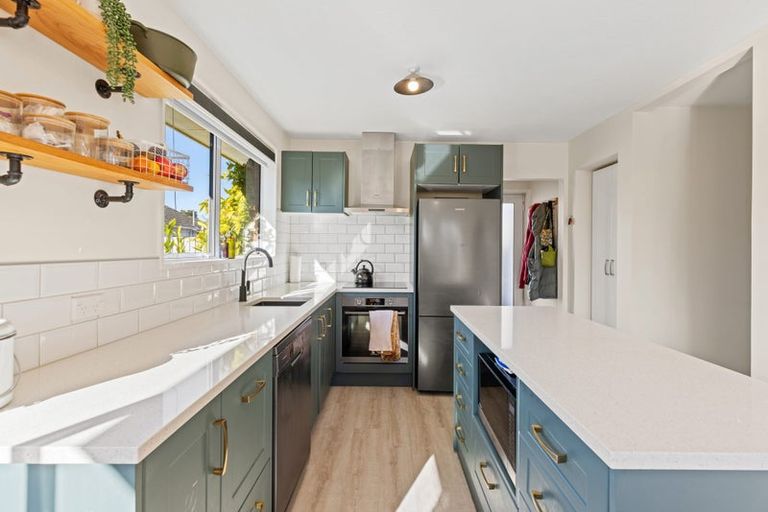 Photo of property in 2/61 Bentley Street, Russley, Christchurch, 8042