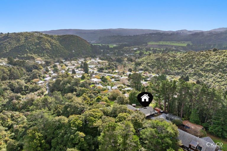Photo of property in 3 Roseveare Grove, Te Marua, Upper Hutt, 5018