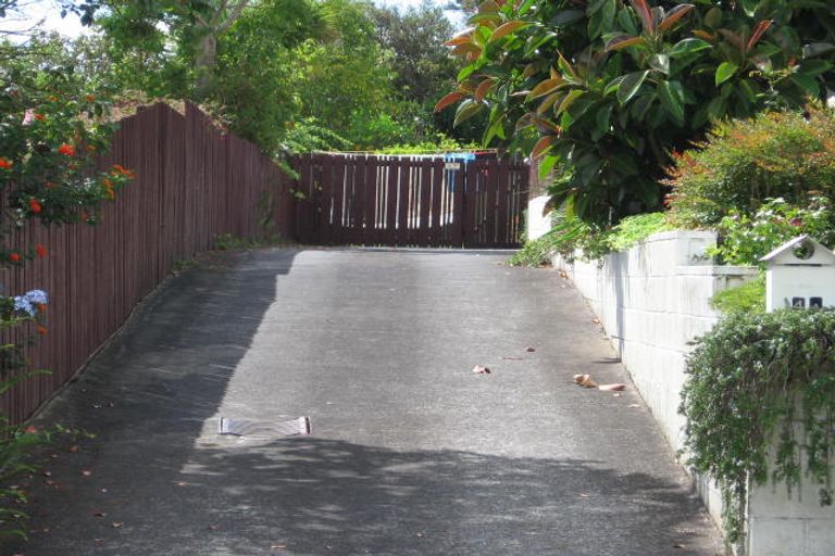 Photo of property in 4 Cezanne Place, New Lynn, Auckland, 0600