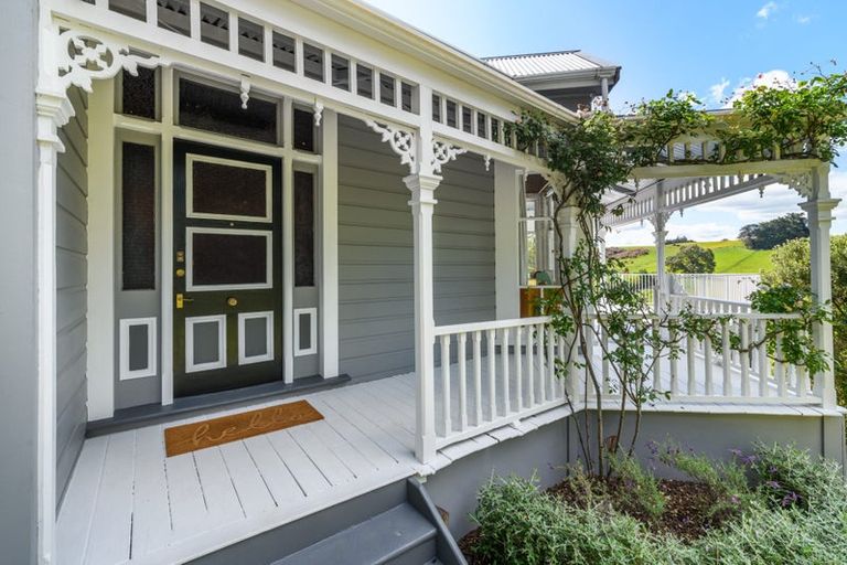 Photo of property in 41 Sandon Road, Feilding, 4702