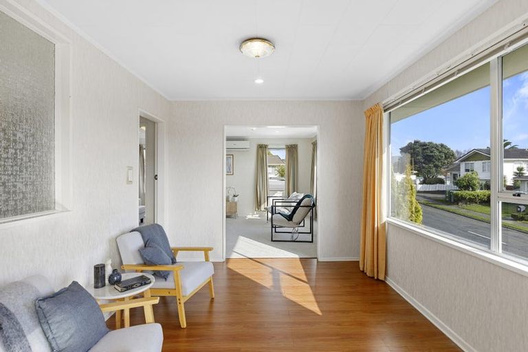 Photo of property in 39 Tweed Road, Papakowhai, Porirua, 5024