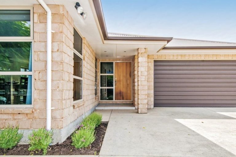 Photo of property in 12 Micron Close, Templeton, Christchurch, 8042