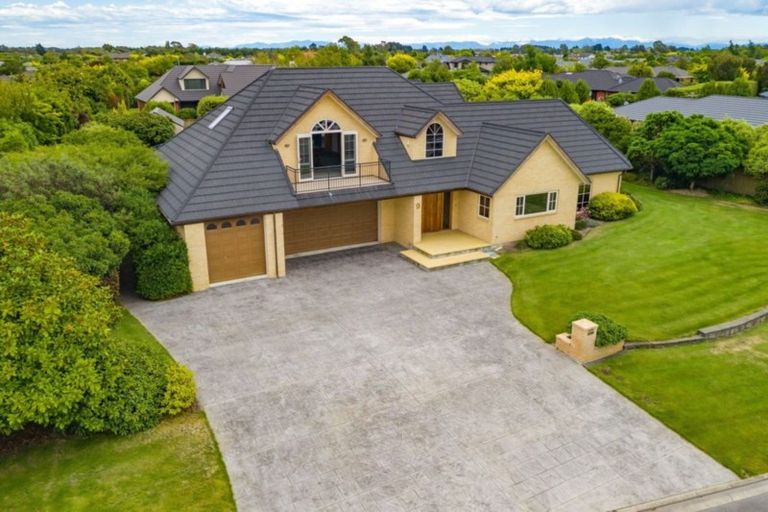 Photo of property in 9 Stonebridge Way, Prebbleton, 7604