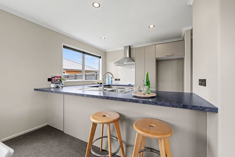Photo of property in 34 Ti Rakau Drive, Woolston, Christchurch, 8023