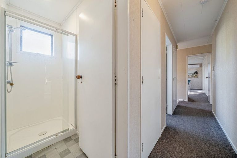 Photo of property in 2 Anchor Lane, Whitby, Porirua, 5024