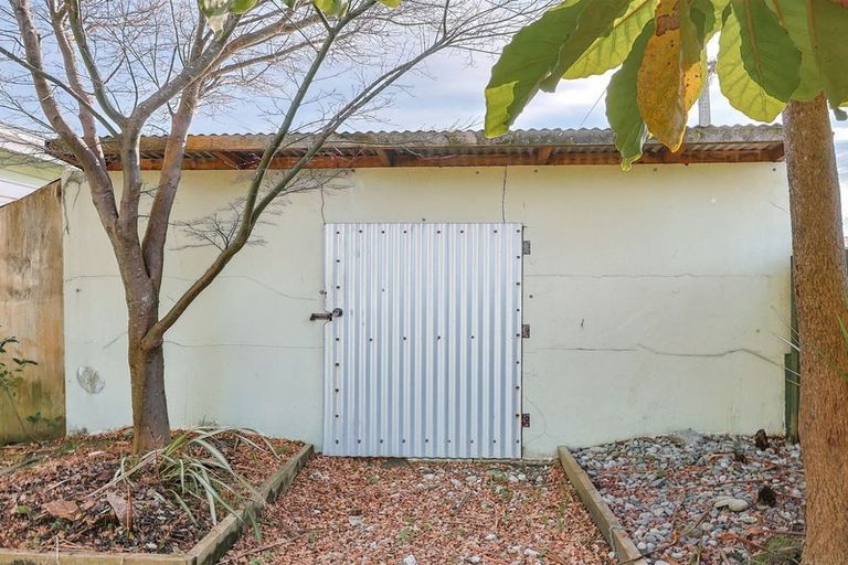 Photo of property in 34 Derby Street, Westport, 7825