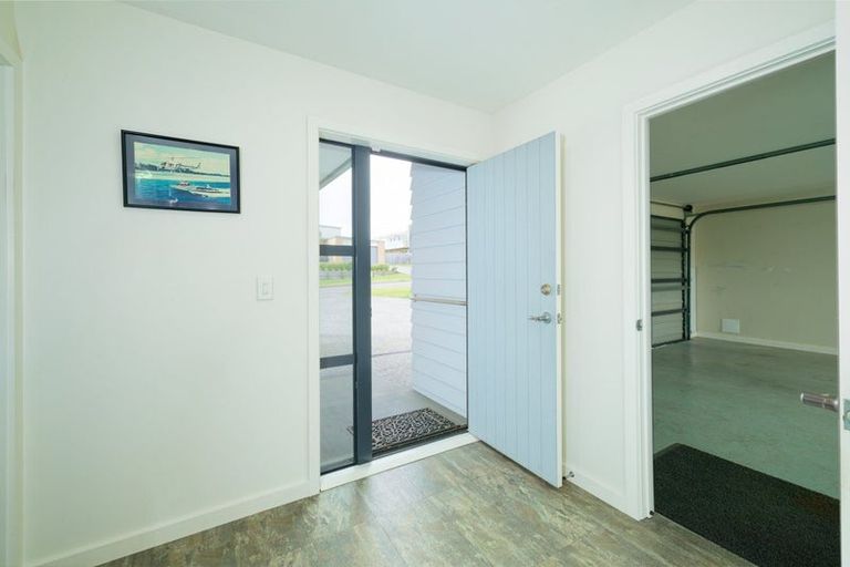Photo of property in 43 Miromiro Drive, Kaikoura, 7300