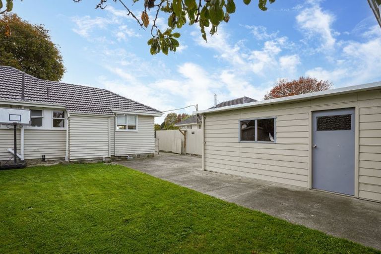 Photo of property in 5 Guildford Street, Burnside, Christchurch, 8053