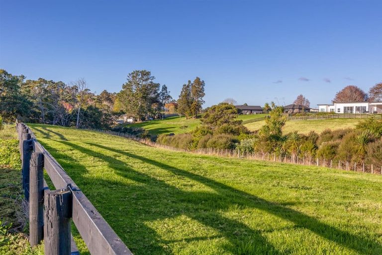 Photo of property in 20 Diamond Lane, Riverhead, Albany, 0793