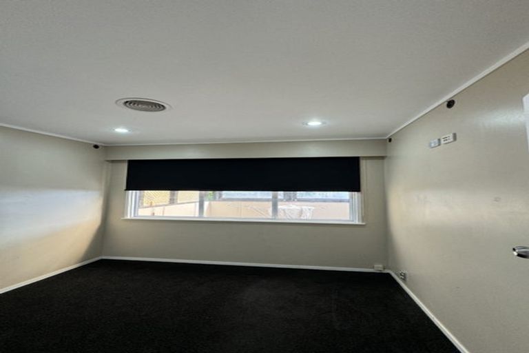Photo of property in 36 Stanley Road, Glenfield, Auckland, 0629