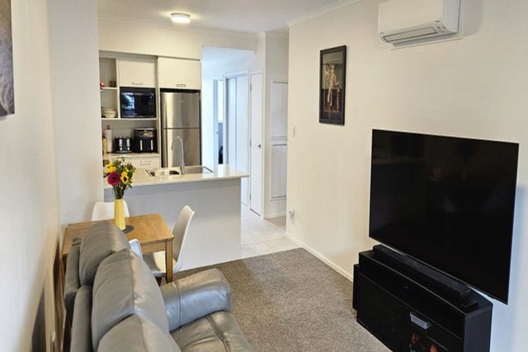 Photo of property in 23 Manarini Road, Westgate, Auckland, 0614