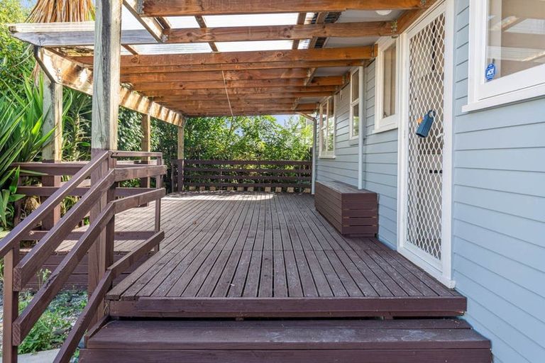 Photo of property in 14 Tairere Crescent, Rosehill, Papakura, 2113