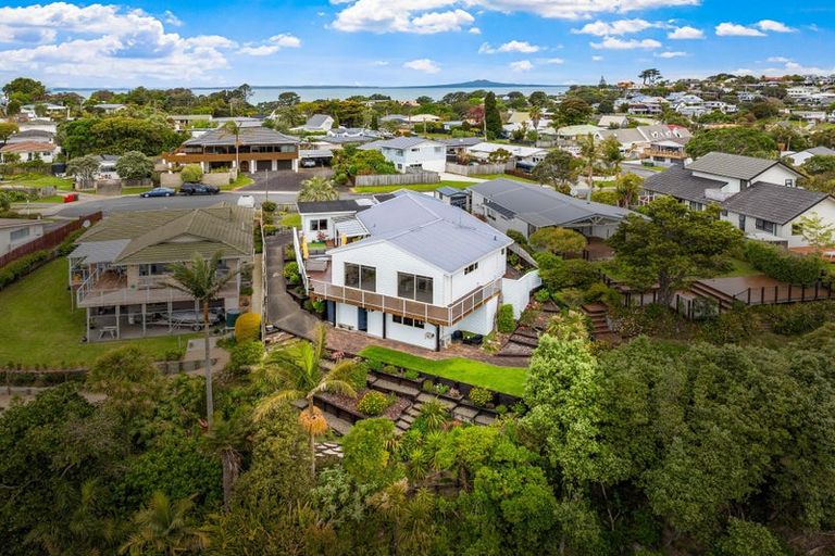 Photo of property in 45 Zealandia Road, Manly, Whangaparaoa, 0930