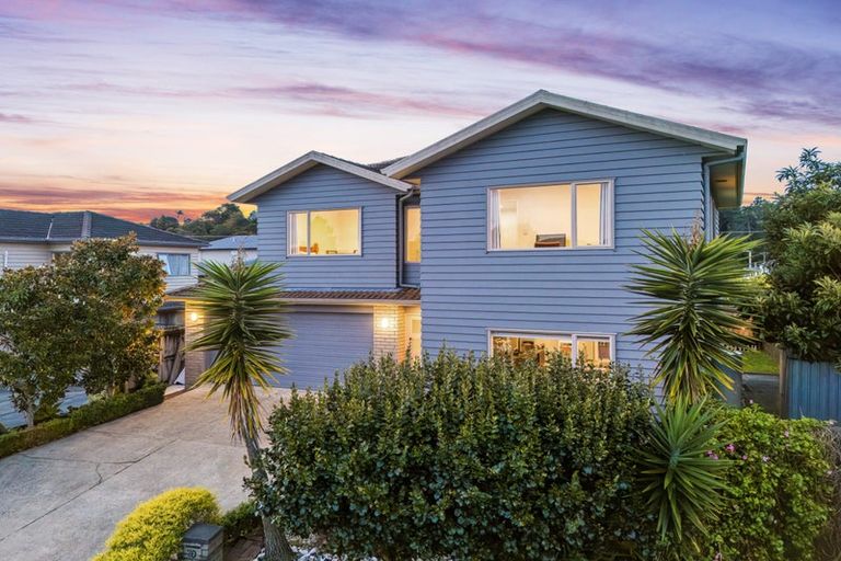 Photo of property in 70 Clover Drive, Henderson, Auckland, 0610