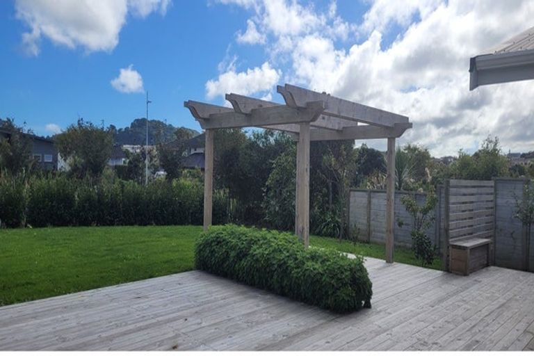 Photo of property in 18 Leadline Place, Whitby, Porirua, 5024