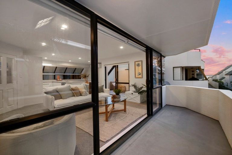 Photo of property in 3 The Mall, Mount Maunganui, 3116