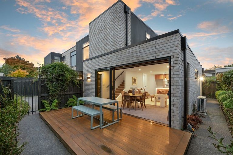 Photo of property in 1/127 Saint Albans Street, St Albans, Christchurch, 8014