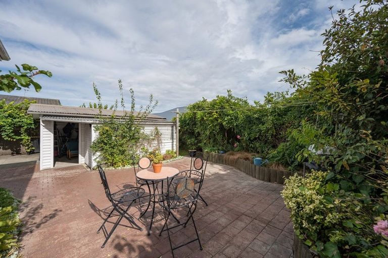 Photo of property in 73 Fergusson Street, Stoke, Nelson, 7011