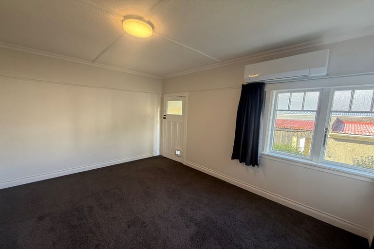 Photo of property in 42 Colombo Street, Newtown, Wellington, 6021