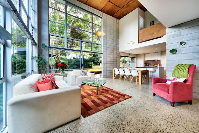 Photo of property in 21 Chamari Close, Titirangi, Auckland, 0604