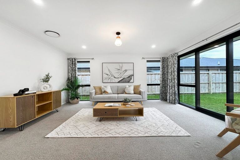 Photo of property in 55 Lowes Road, Rolleston, 7614