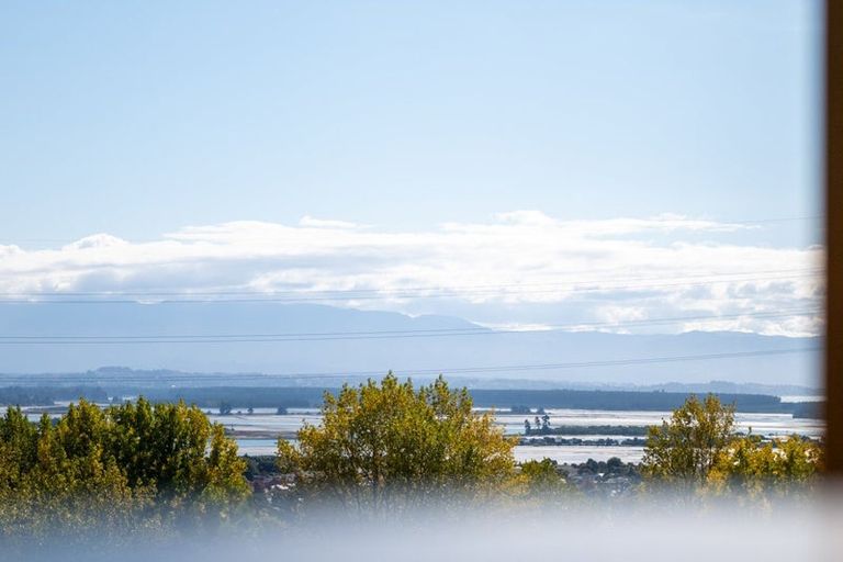 Photo of property in 23 Hill Tops Way, Stoke, Nelson, 7011