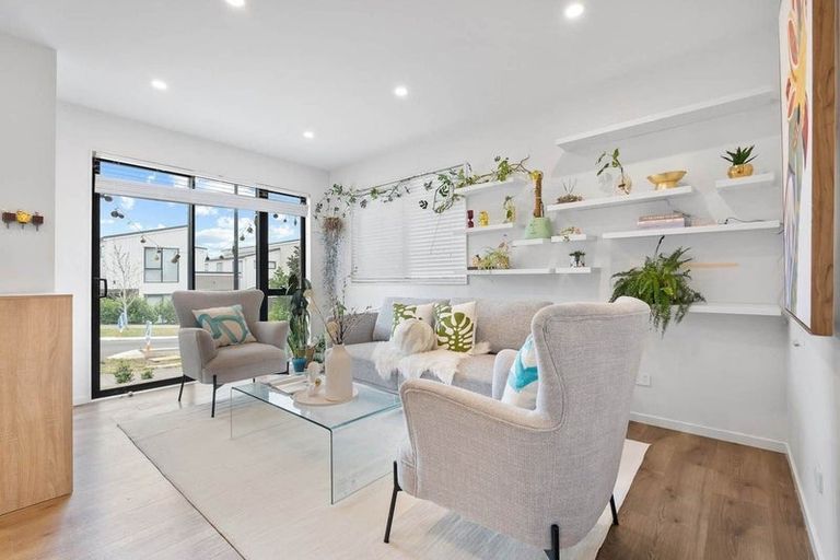 Photo of property in 51 Kea Road, Silverdale, 0932