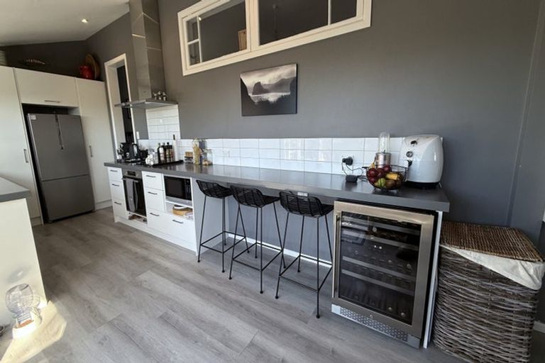 Photo of property in 35 Birkdale Road, Birkdale, Auckland, 0626